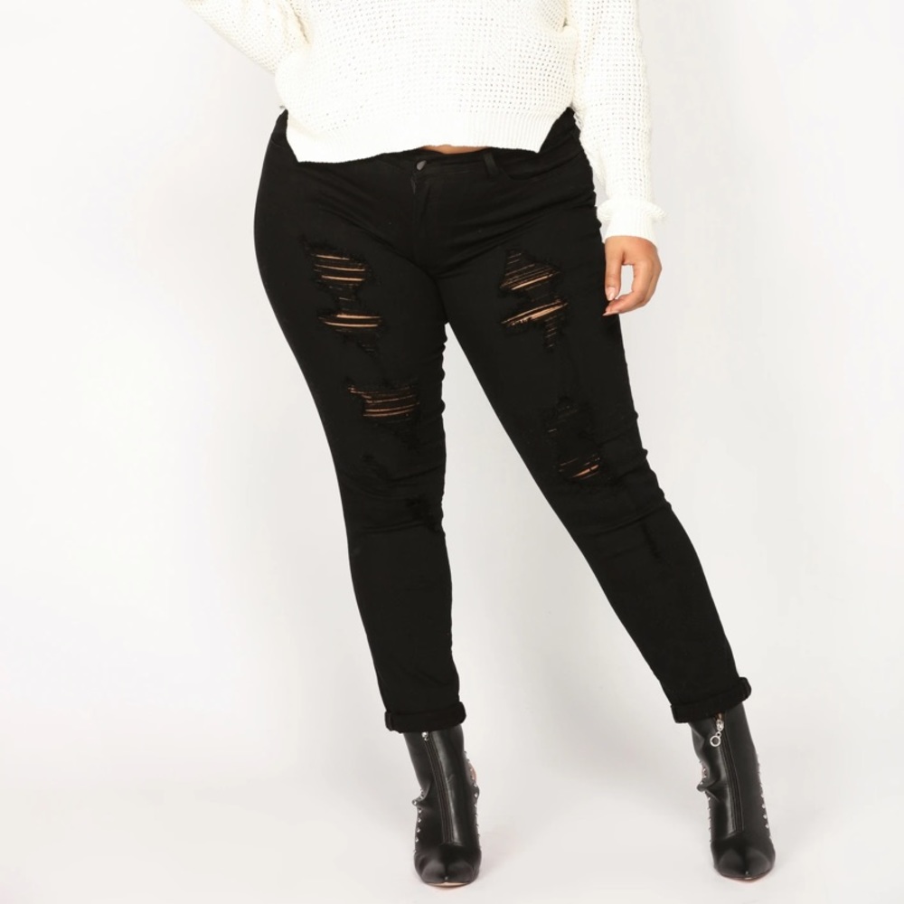 FashionNova black ripped jeans